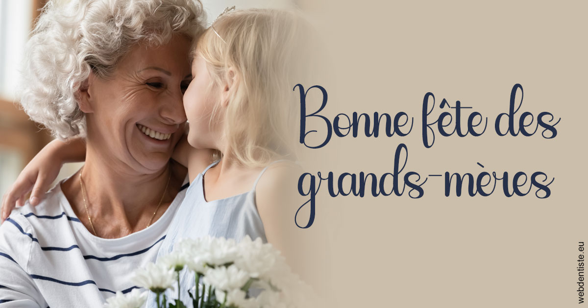 https://www.centremedicodentairecannes.com/La fête des grands-mères 1